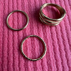Gold-plated stacking rings